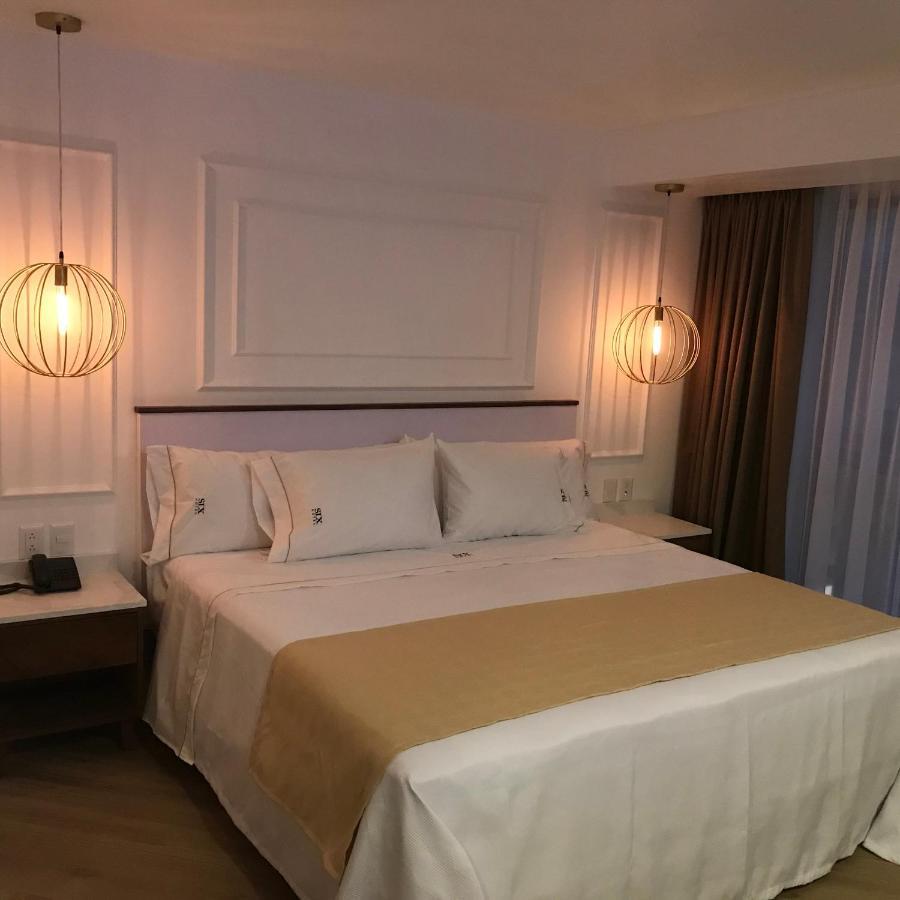 Six Hotel Guadalajara Degollado Екстер'єр фото