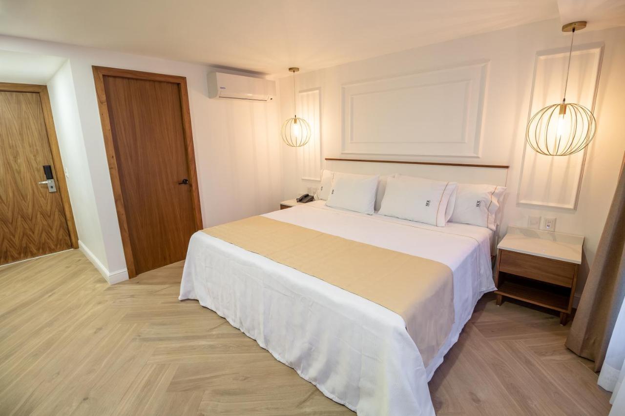 Six Hotel Guadalajara Degollado Екстер'єр фото
