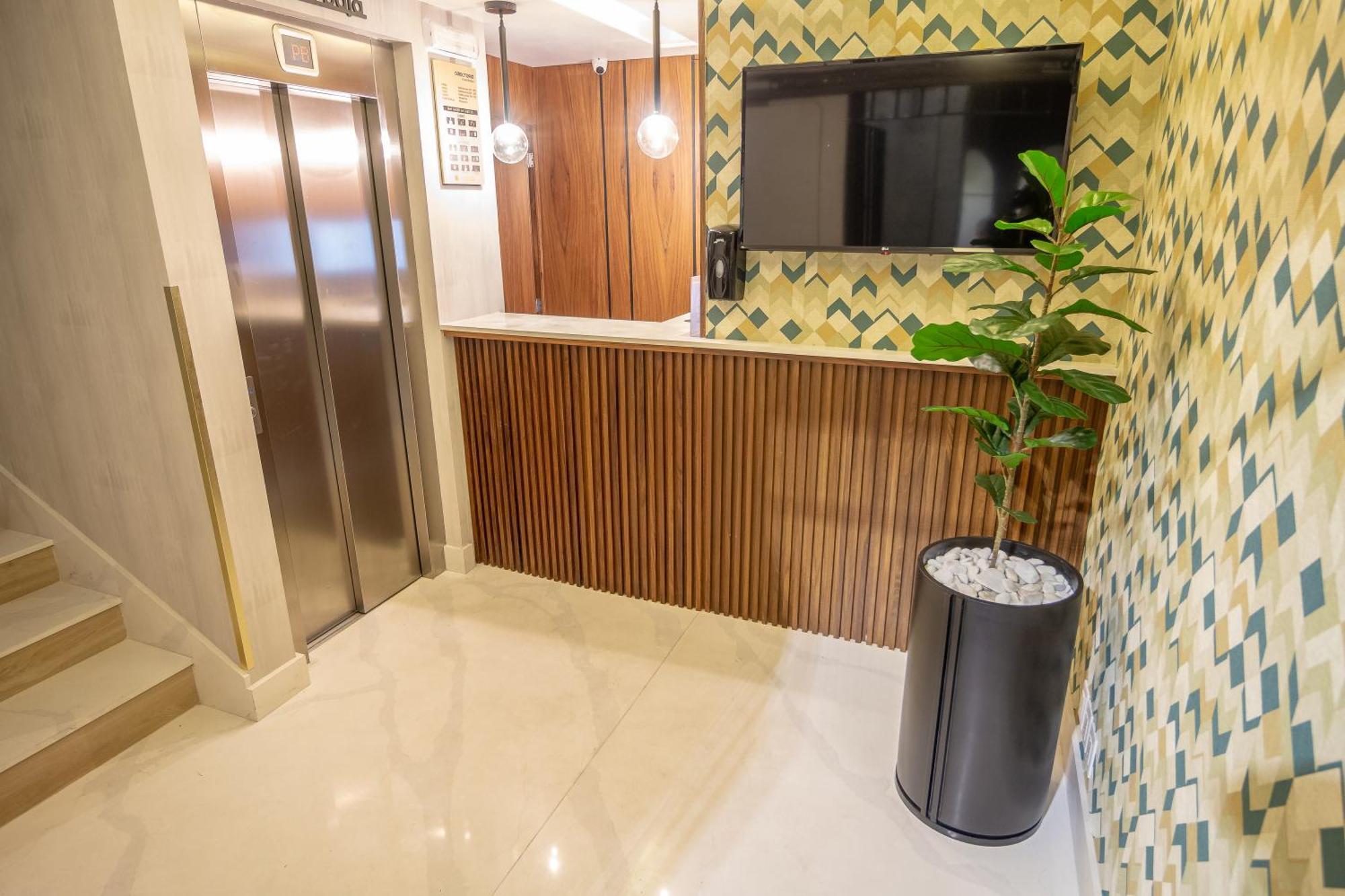 Six Hotel Guadalajara Degollado Екстер'єр фото