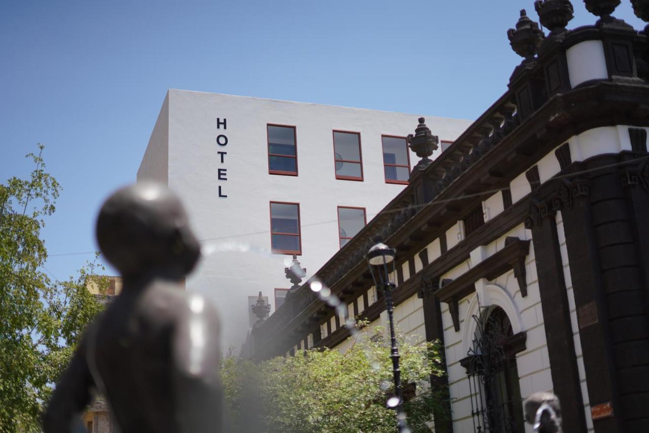 Six Hotel Guadalajara Degollado Екстер'єр фото